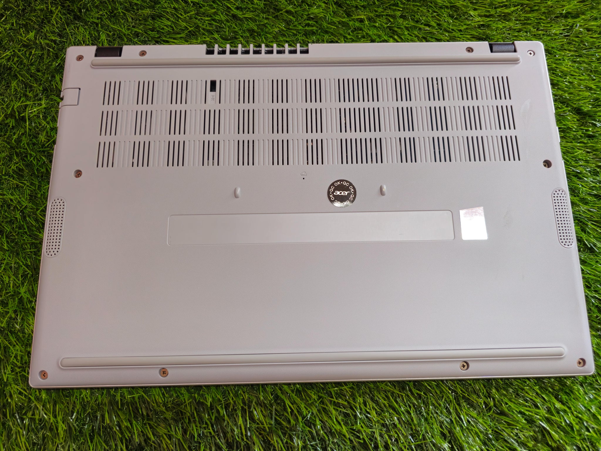 Acer TravelMate i5 13th gen, 16GB DDR5 RAM, 512GB SSD (Diplay unit)